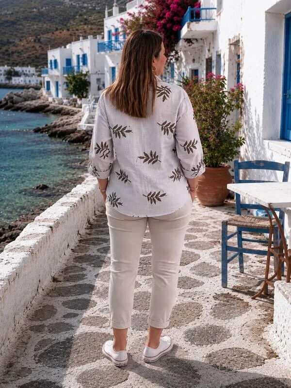 Γυναικείο Ριγέ Βαμβακερό Πουκάμισο με Καφέ Λουλούδια – πίσω όψη